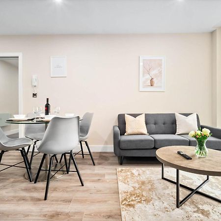 New Luxury Two Bedroom Apartment - City Centre - Netflix - Wifi - Top Rated - Jq 8Ah Birmingham Exterior foto
